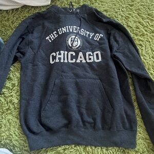 University of Chicago grey hoodie #universityofchicago #greyhoodie